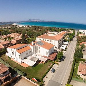 Hotel Al Faro Spiaggia La Cinta Santeodoro